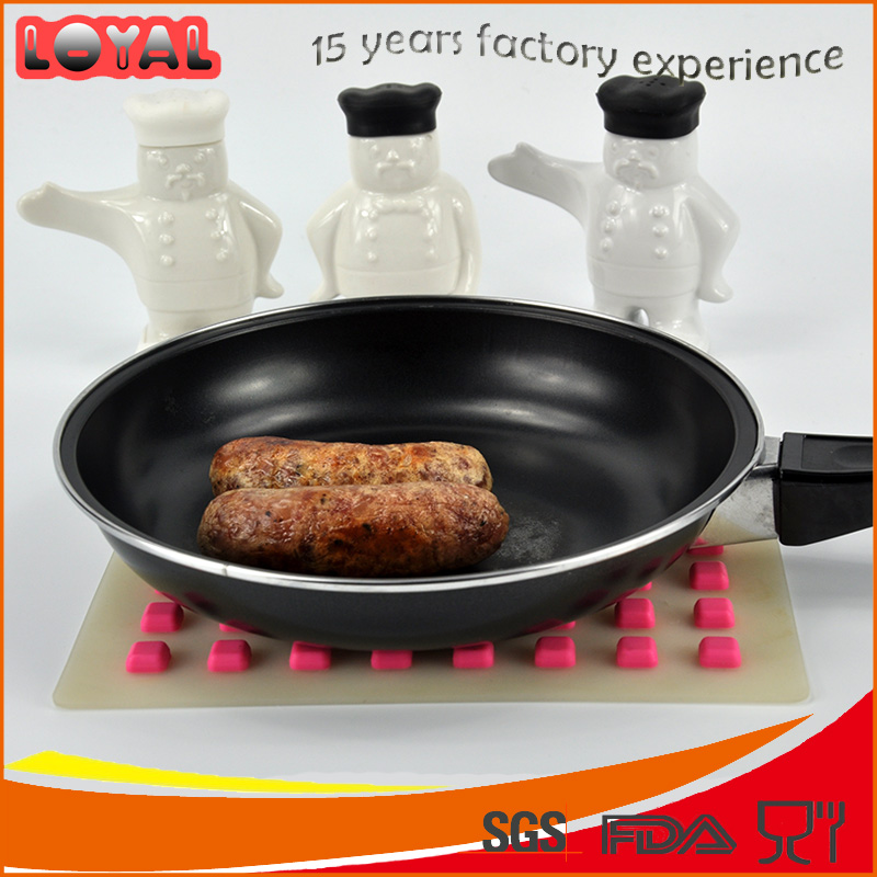 Non-slip heat resistance silicone hot pad silicone pot mat Non-slip heat resistance silicone hot pad silicone pot mat