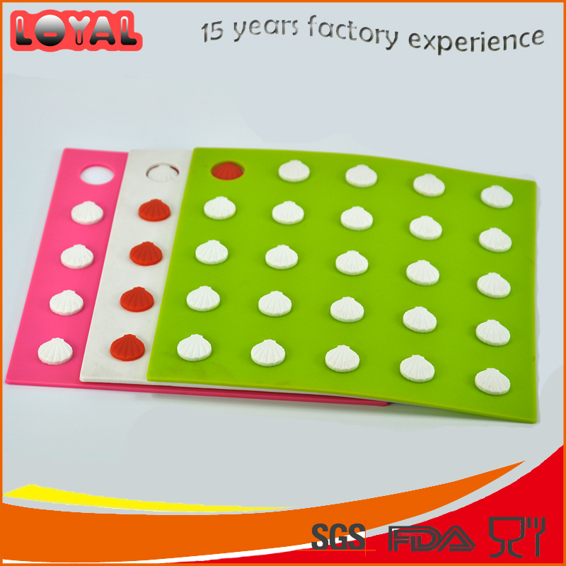 New design durable silicone hot dish placemat