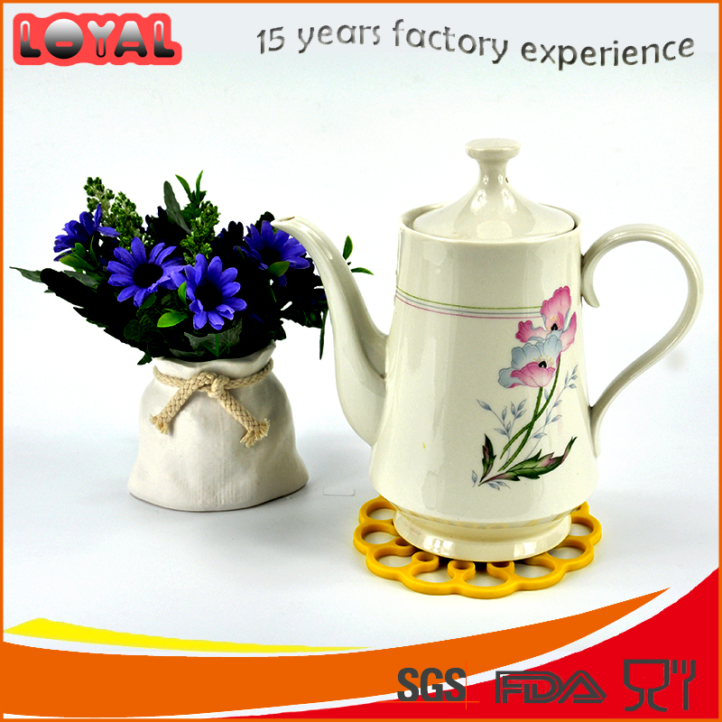 Delicate heat resistance silicone coaster placemat vase mat Delicate heat resistance silicone coaster placemat vase mat