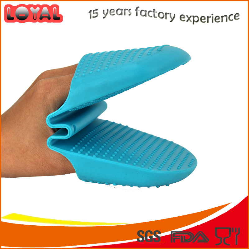 Universal size heat insulated silicone bowl clips pot handle