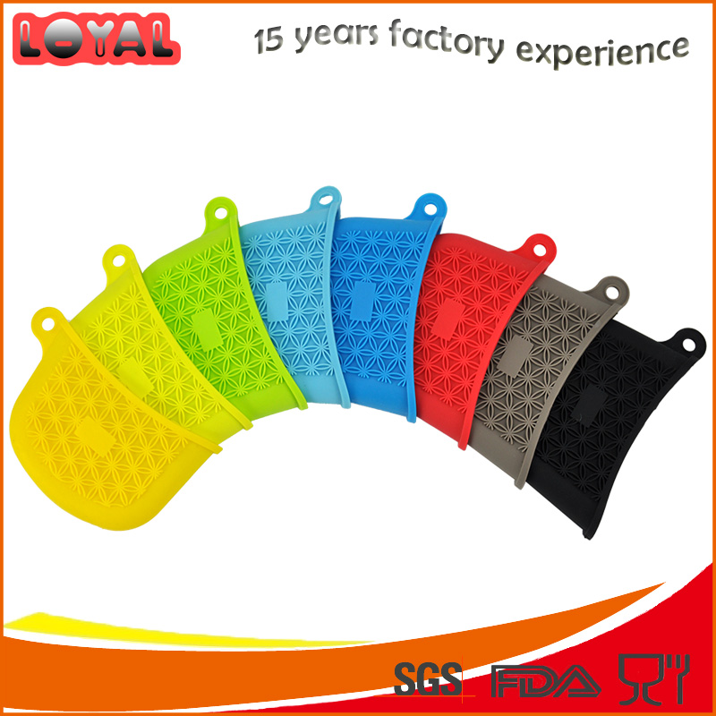 Heat-insulated silicone potholder pot handle