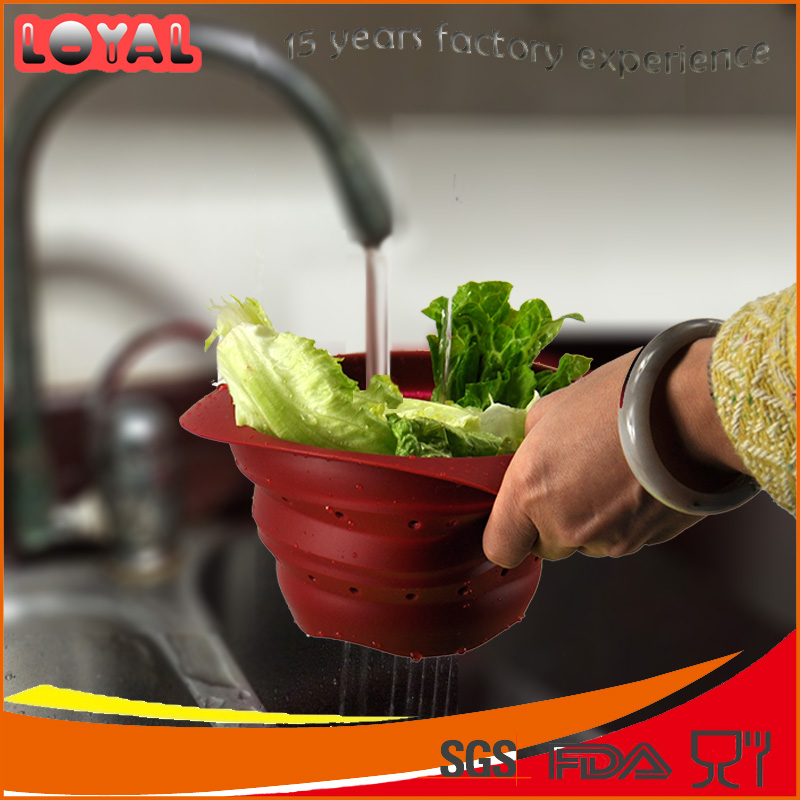 Best for fruits,vegetables,pasta collapsible silicone strainer